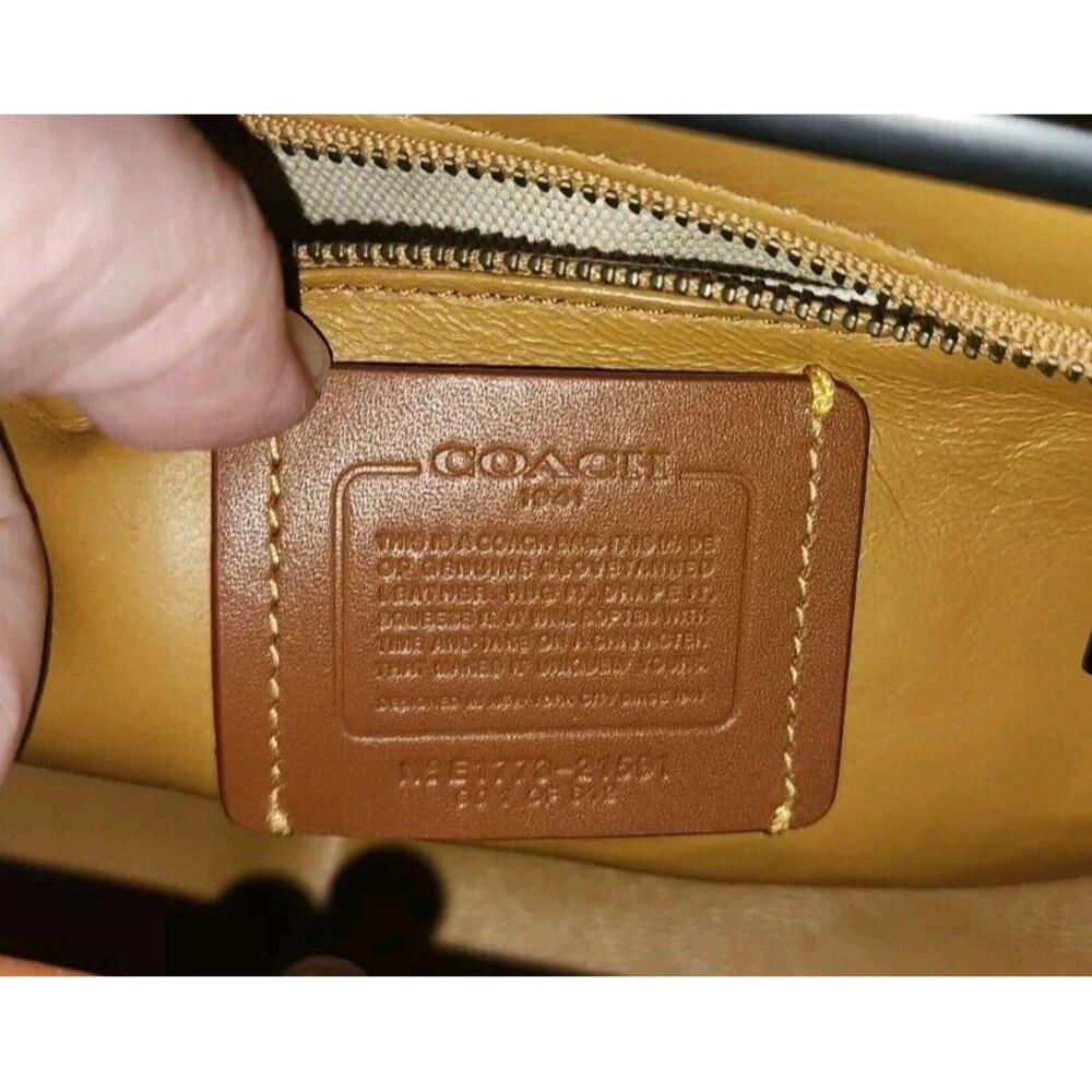 Coach 1941 Rivets Kisslock Satchel Green -limited Edition - Picture 9 of 10